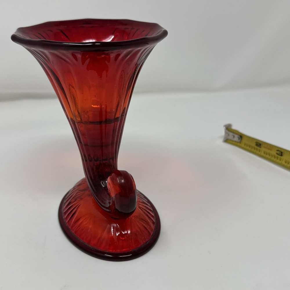 Vintage Fenton Ruby Red/Amberina Glass Cornucopia Candlestick - Picture 4 of 9